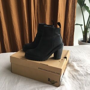 Doc Martens Magdalena boots